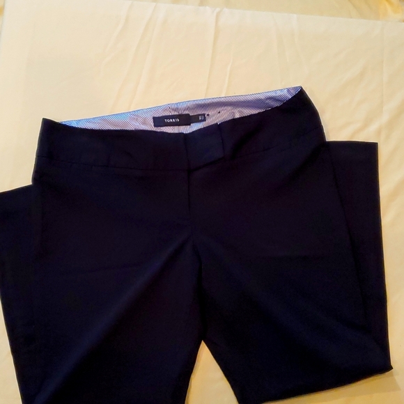 Dress pants - Picture 2 of 5